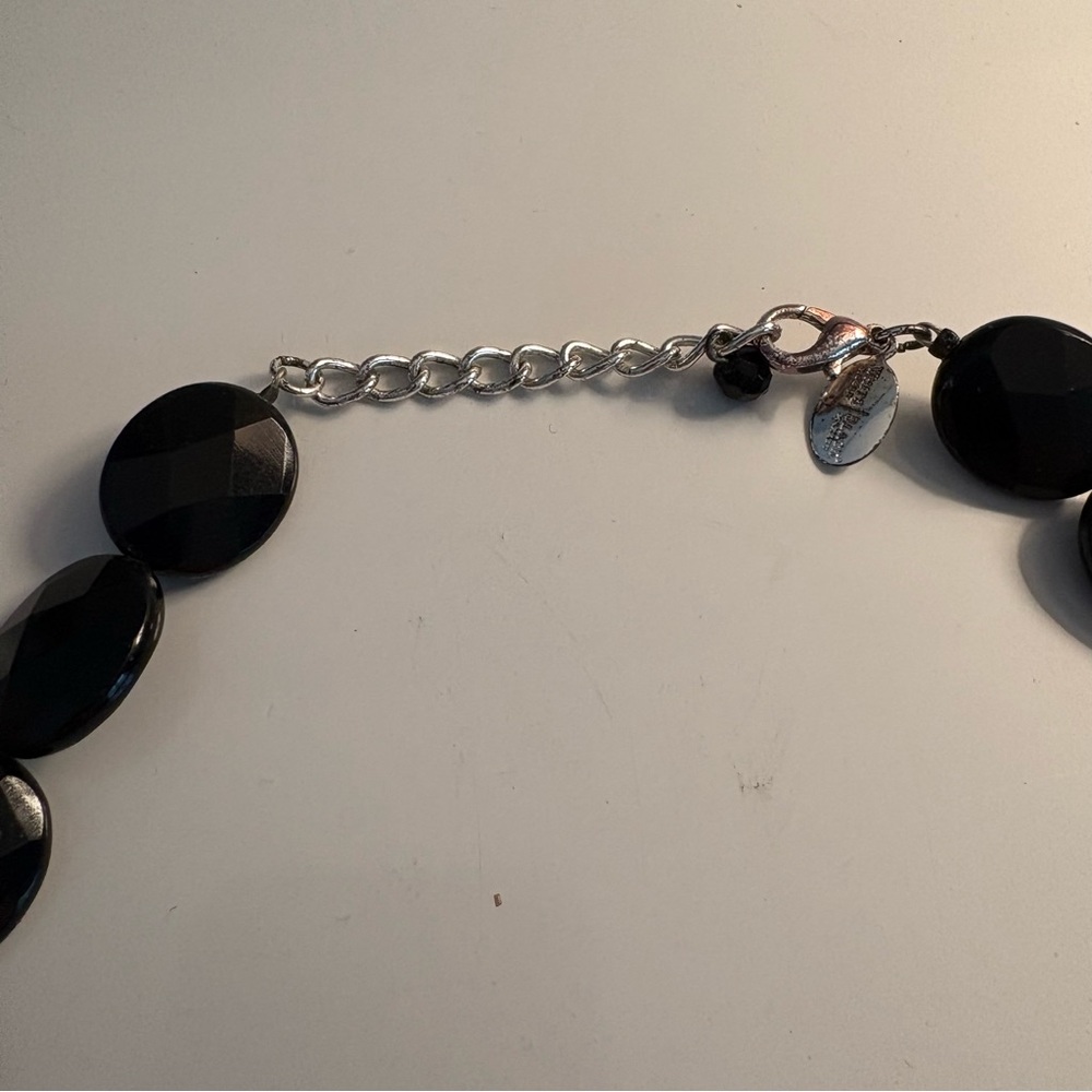 White House black market stone statement necklace black - Picture 2 of 2